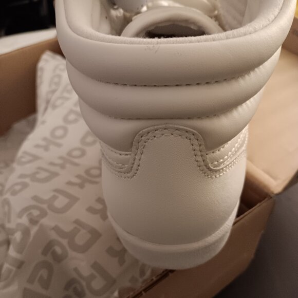 Reebok Classic hi-Top ladies sneakers - New in Box - Picture 6 of 12